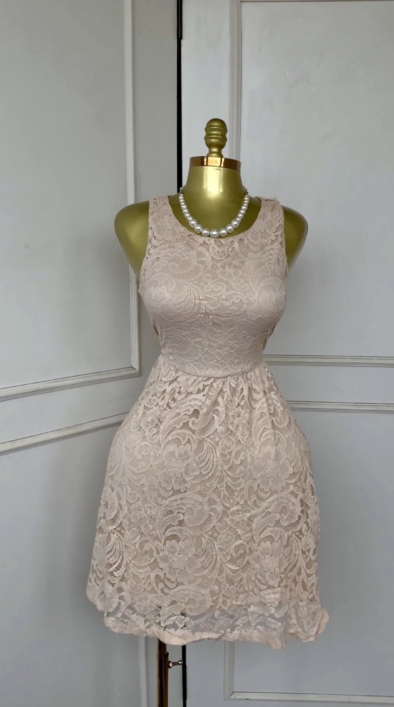 Stylish nude Lacey dress B453 (40D)