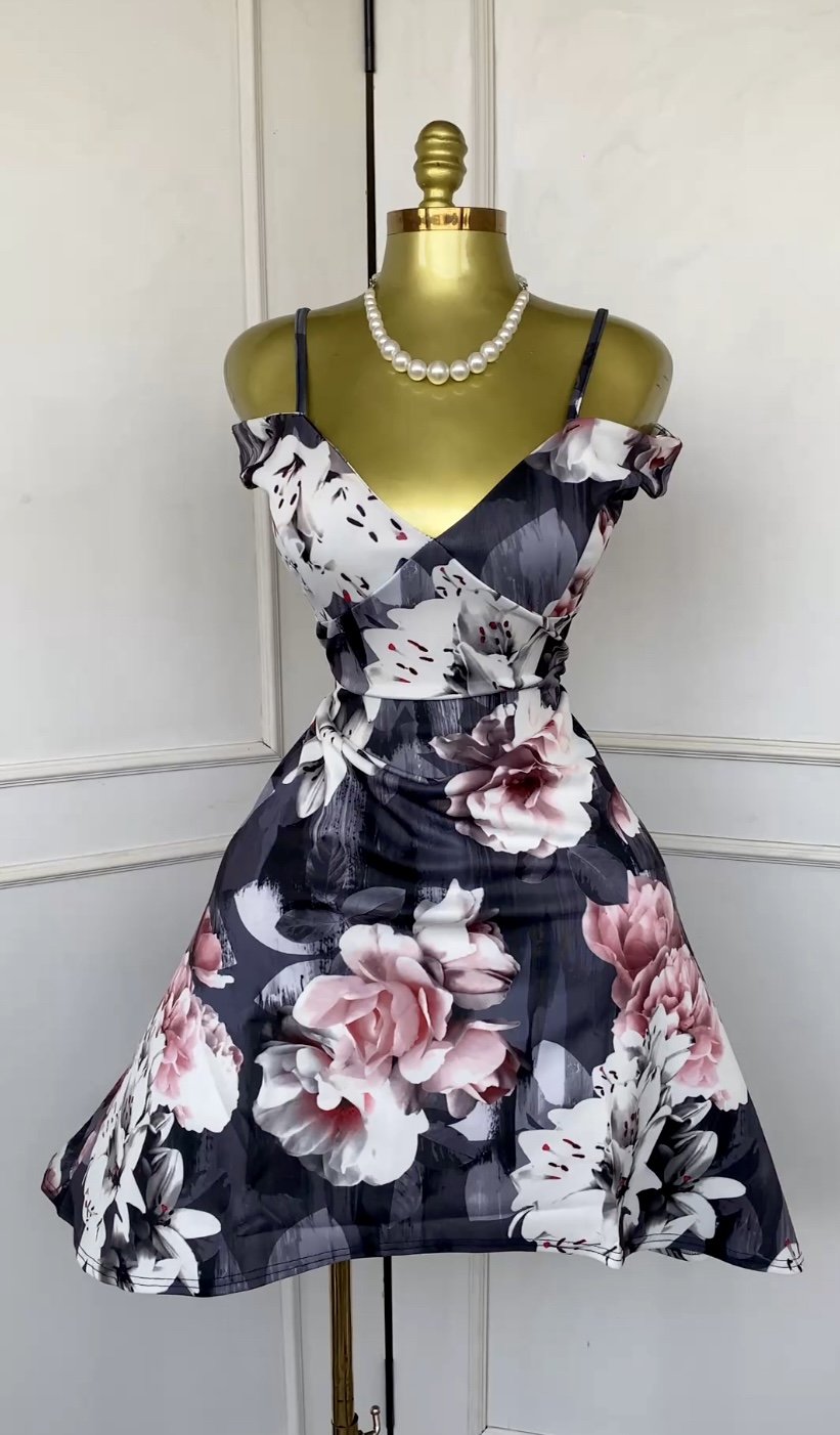 Grey&pink floral flare dress 572 (40D)