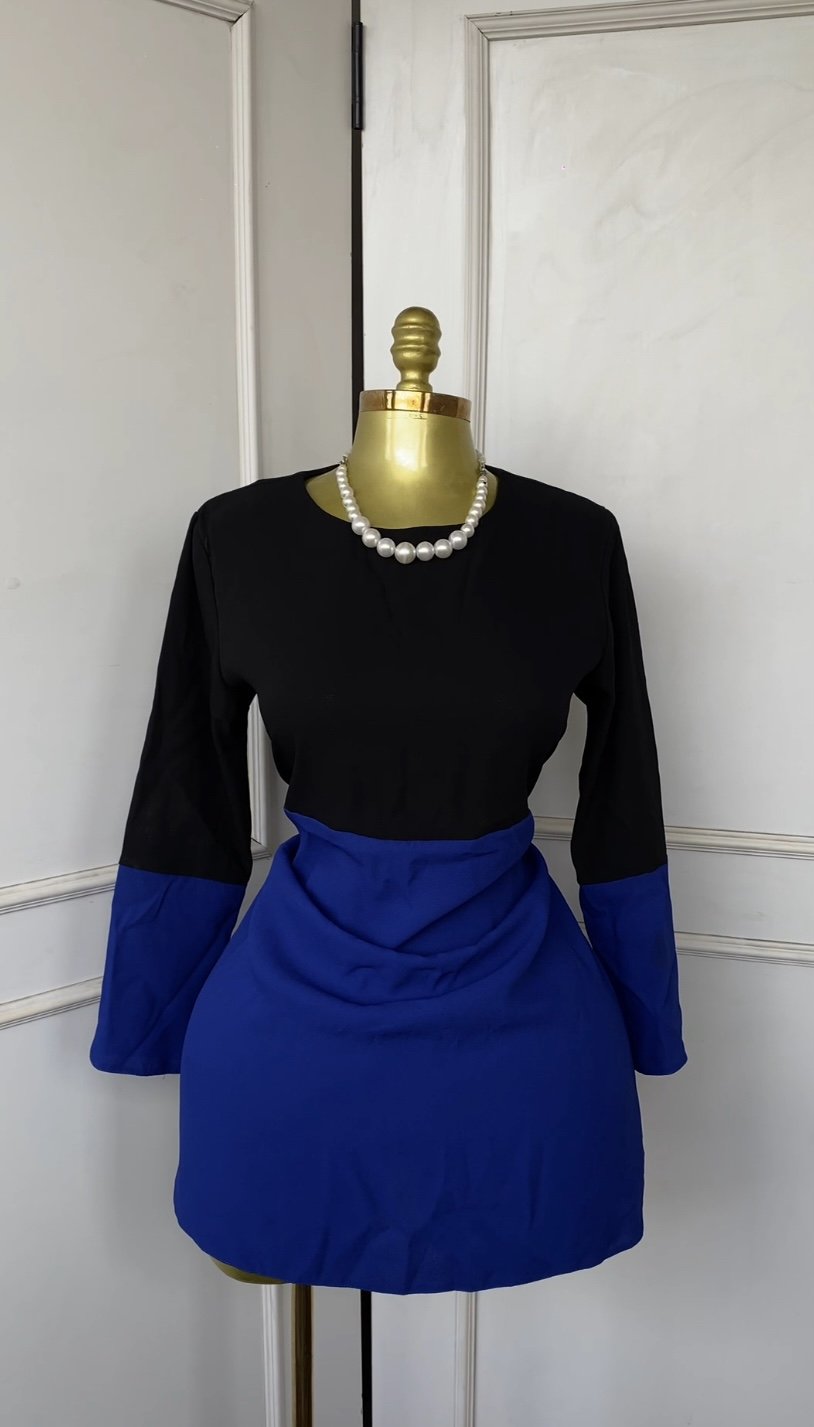 Black&blue patterned mini dress B89 (40D)
